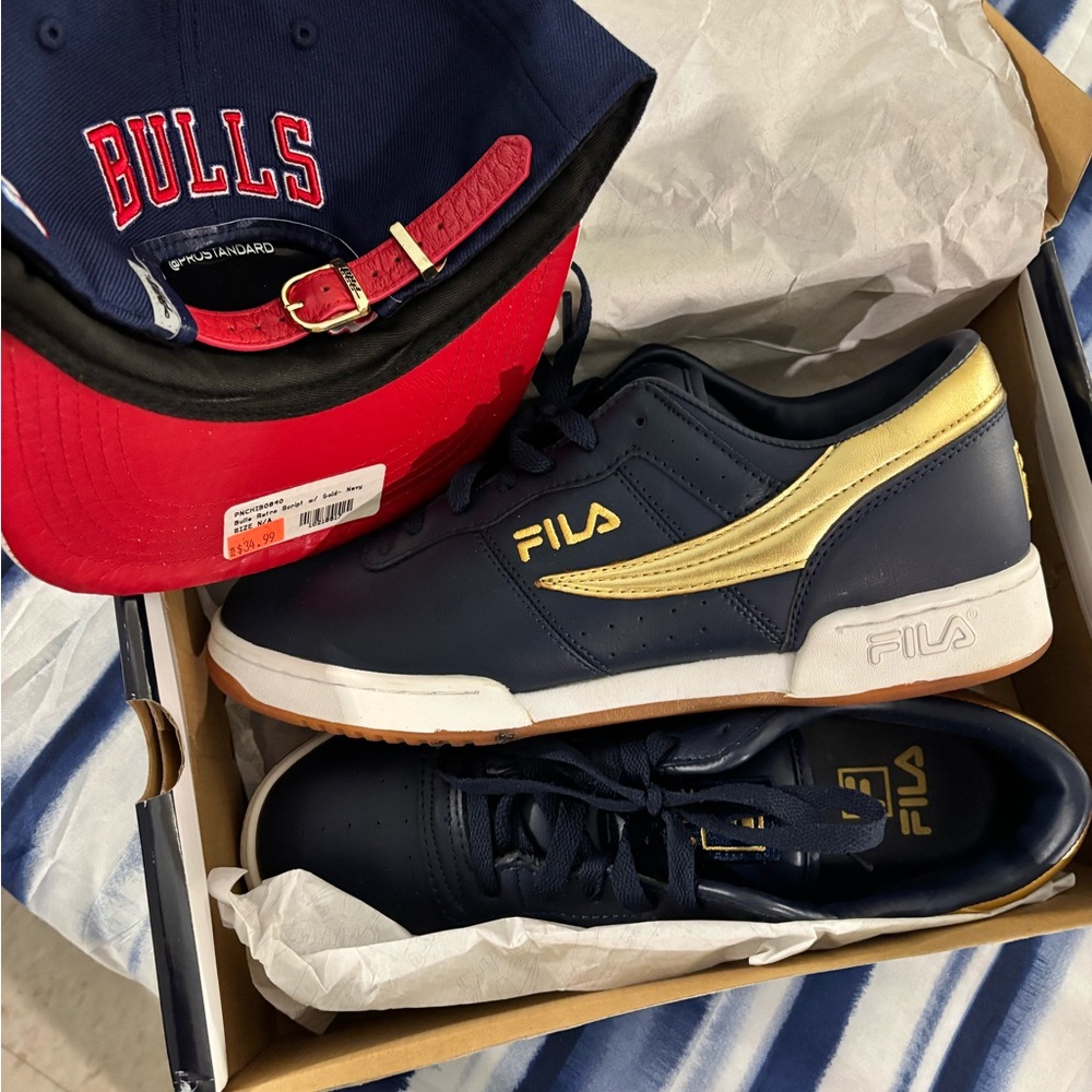 Fila Navy and Gold Athletic Shoes w/Matching Chicago Hat (SnapBack) Fit All Size